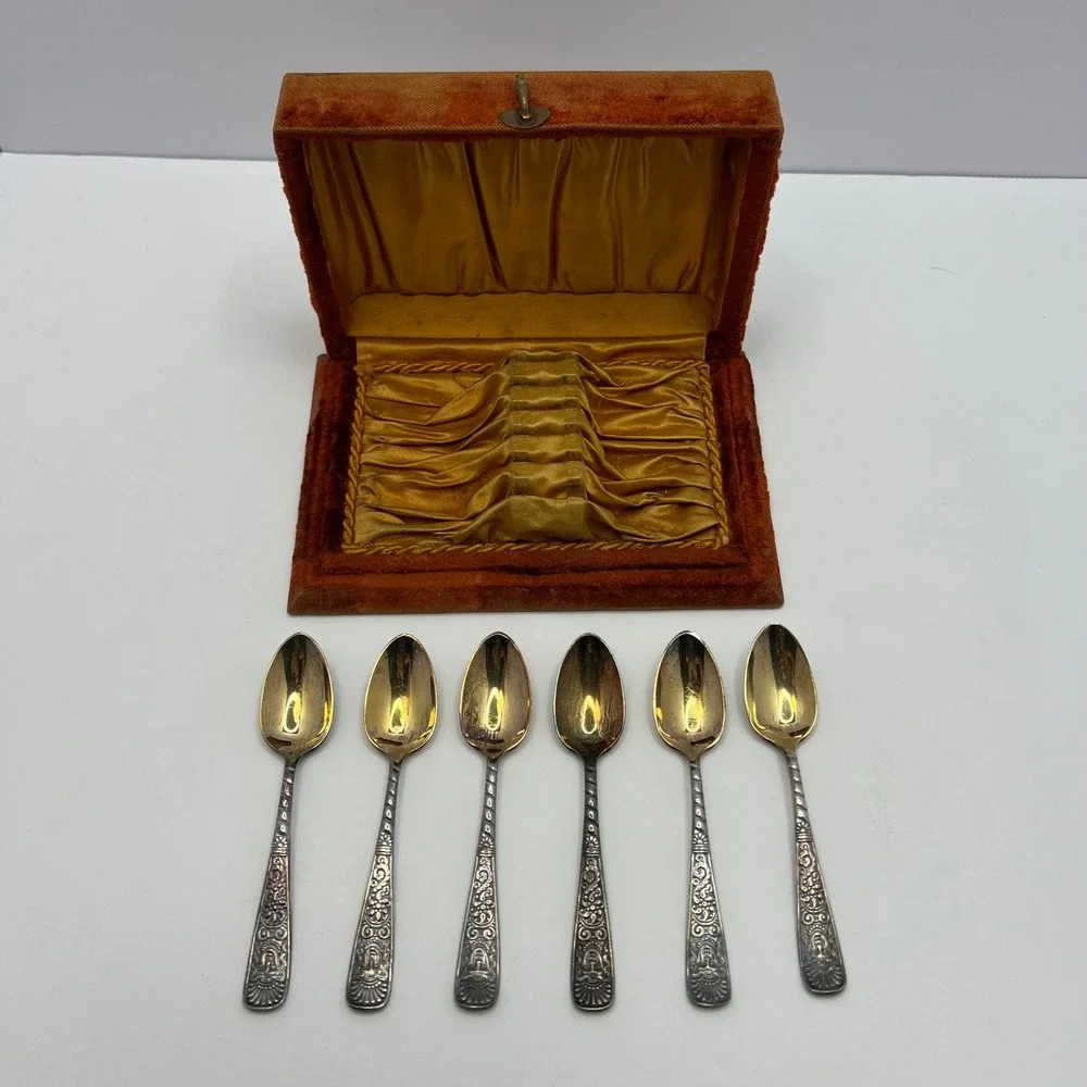 6 Pc Set 1886 Assyrian Head Silverplated Demi Spoons in Original Box Rogers Bros